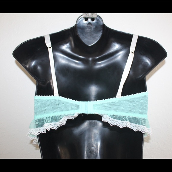 Victoria’s Secret sexy little things 34C - Picture 10 of 15